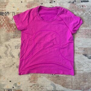 Lululemon Swiftly Tech Short-Sleeve Shirt 2.0 Waist Length sz 8